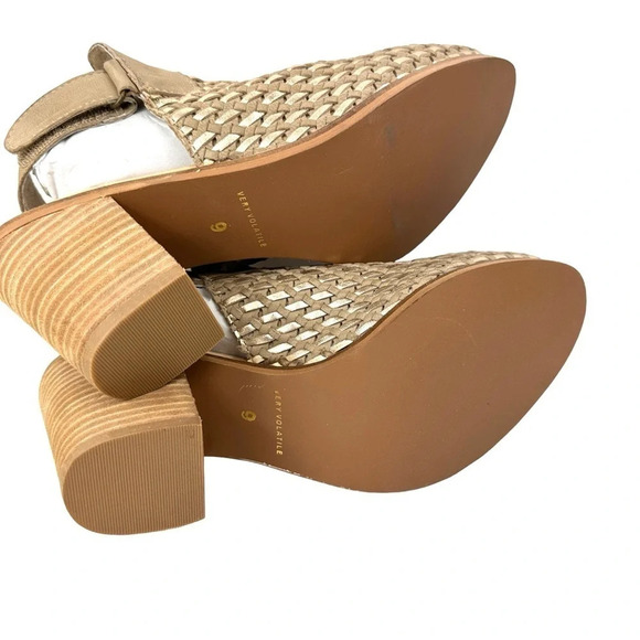 Very Volatile Sandra Heel in Beige Size 9 - Picture 6 of 8